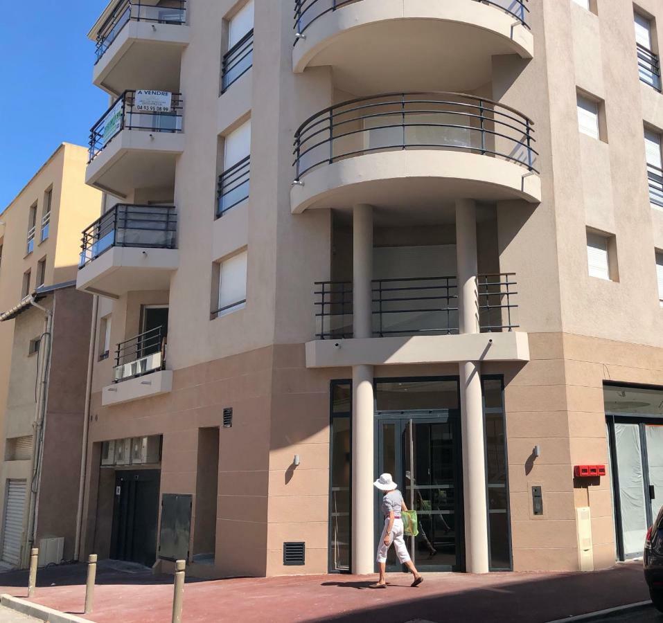 Appartement Appt moderne Vieil Antibes 3 pièc Extérieur photo